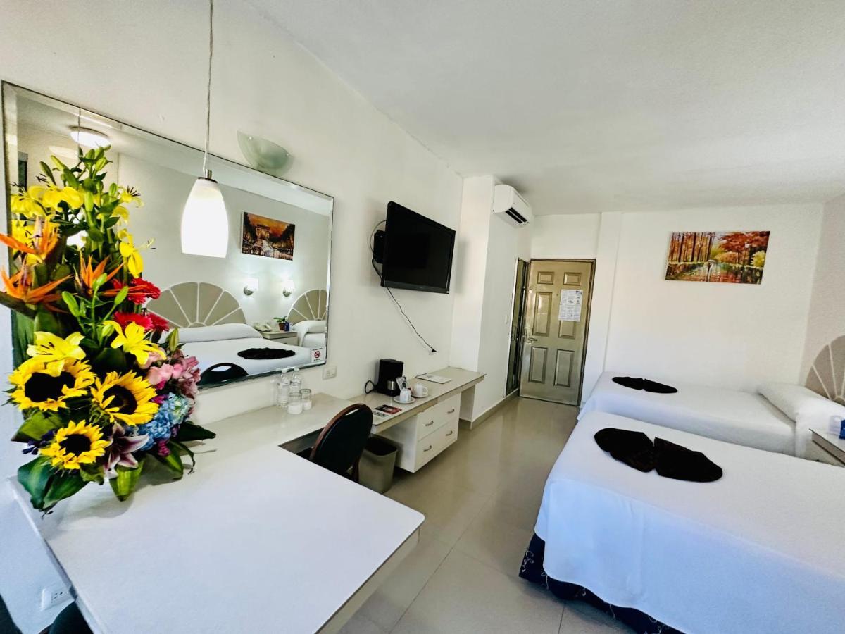 Hotel Plaza Caribe Cancun Dış mekan fotoğraf